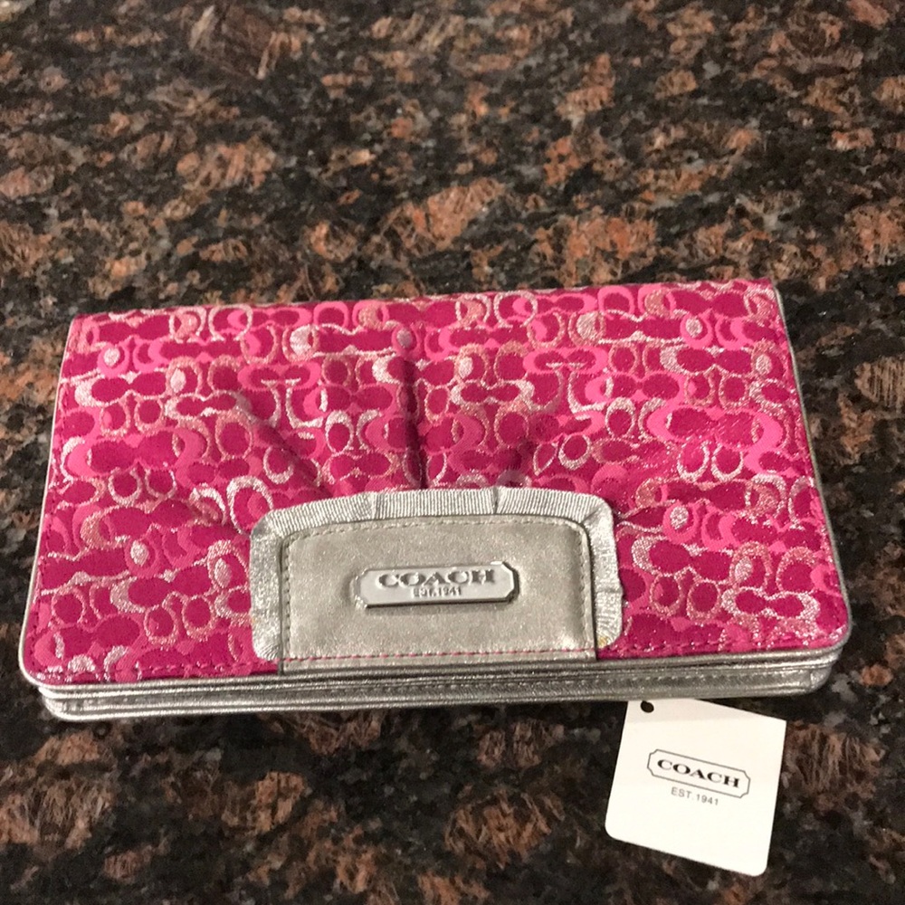 Coach crossbody wallet